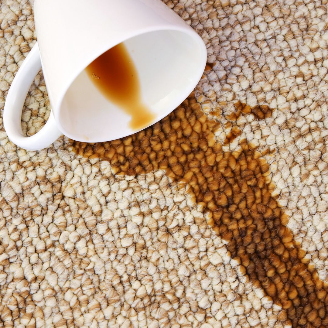 Comment nettoyer et entretenir un tapis en laine : astuces rapides et efficaces