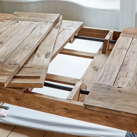 Table à manger extensible LOBERON Amherst rustique en bois de pin