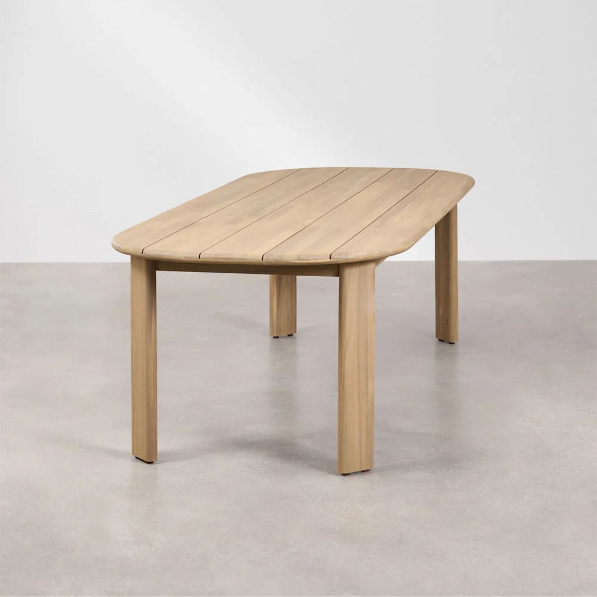 Table de jardin ovale SKLUM en bois d'acacia ULENO 240x100 cm