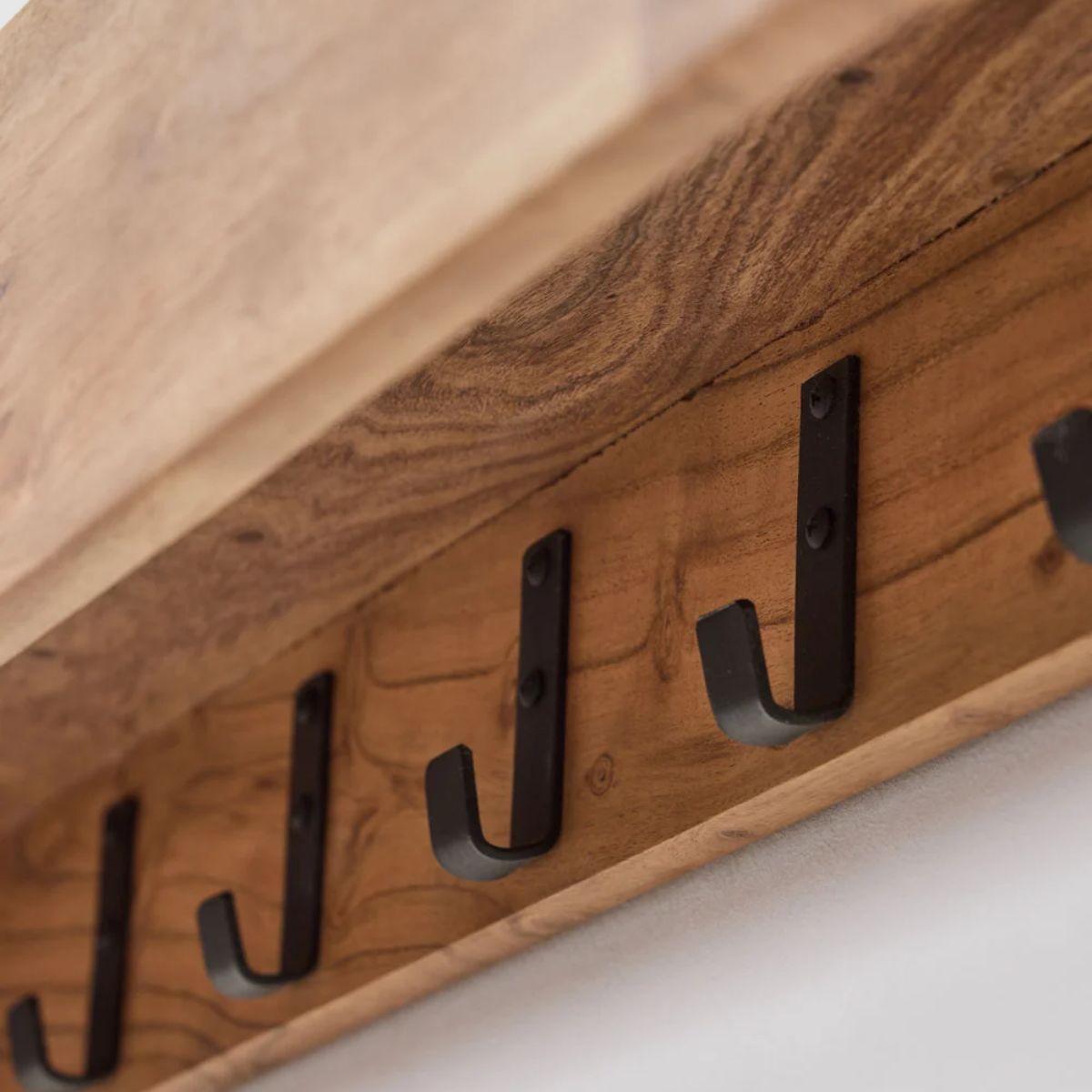 Porte-manteau mural SKLUM en bois d'acacia - FRIGIA