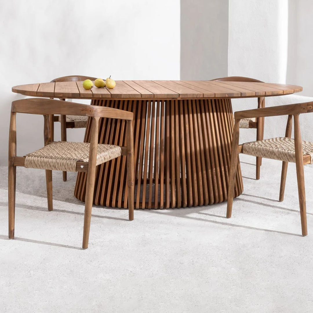Table de jardin ovale SKLUM 200x110 cm en bois d'acacia Mura