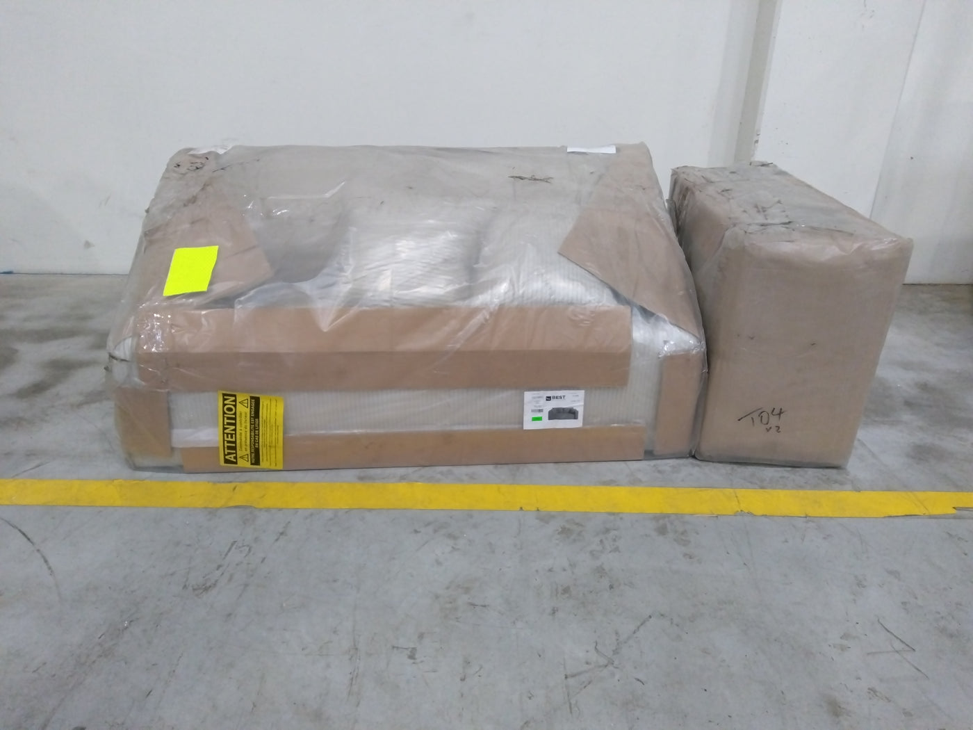 Canapé BEST MOBILIER Topaze 2 placesen velours côtelé beige