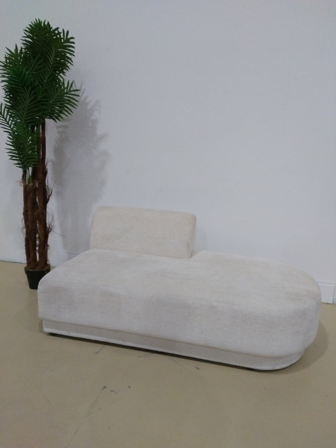 Méridienne MICADONI Miley en tissu chenille beige