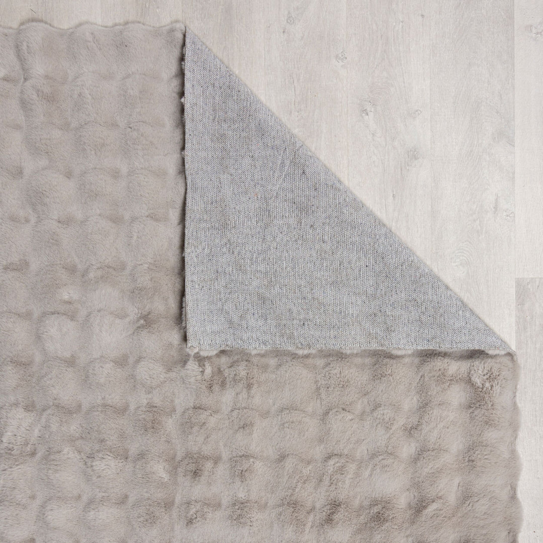 Tapis imitation fourrure COMFY gris 180x290cm