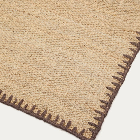Kave Home- Tapis Sorina en jute naturel avec bordure marron 200 x 300 cm