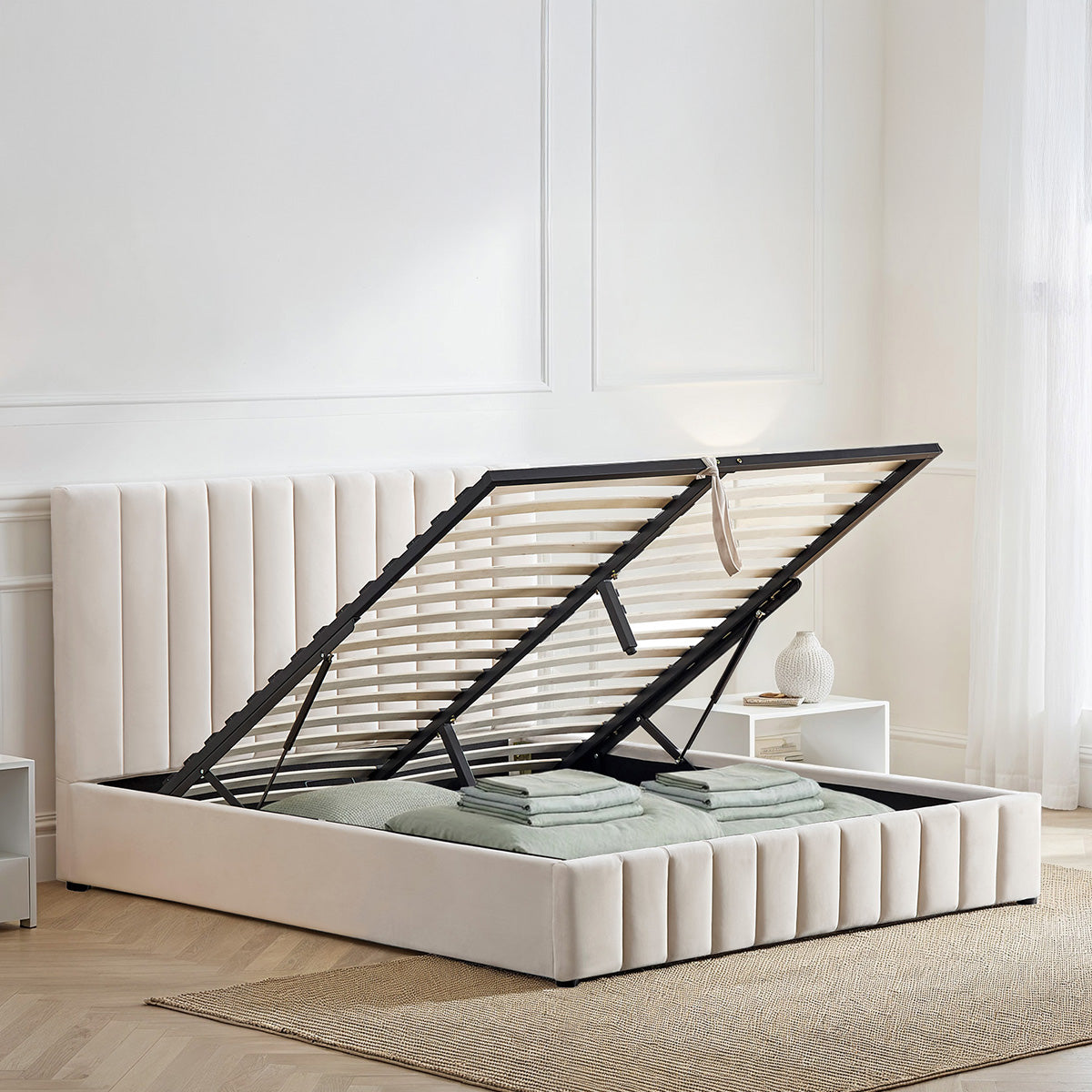 Lit coffre BELLECOUR Trocadéro en velours beige