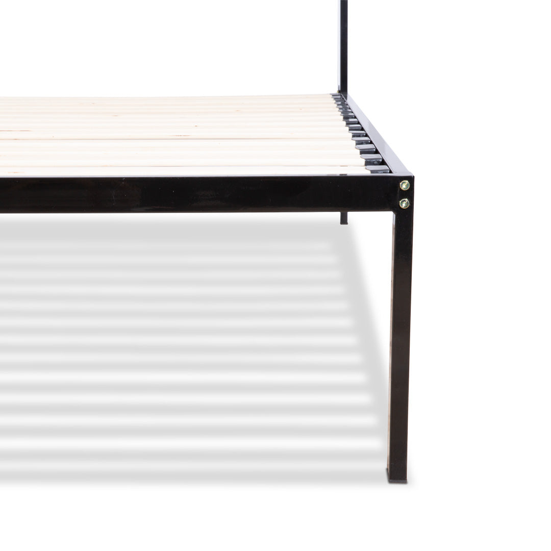 Sommier en métal avec tête de lit