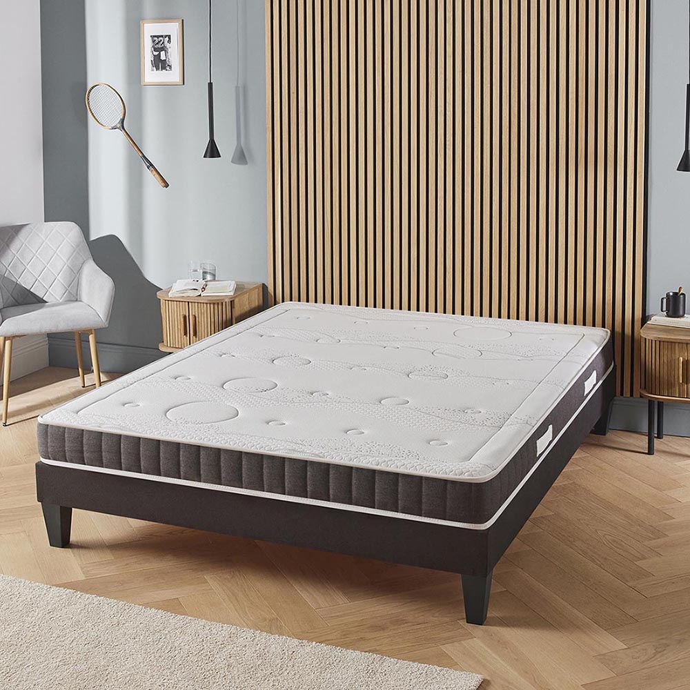 Matelas ferme accueil moelleux INTUITION mémoire de forme