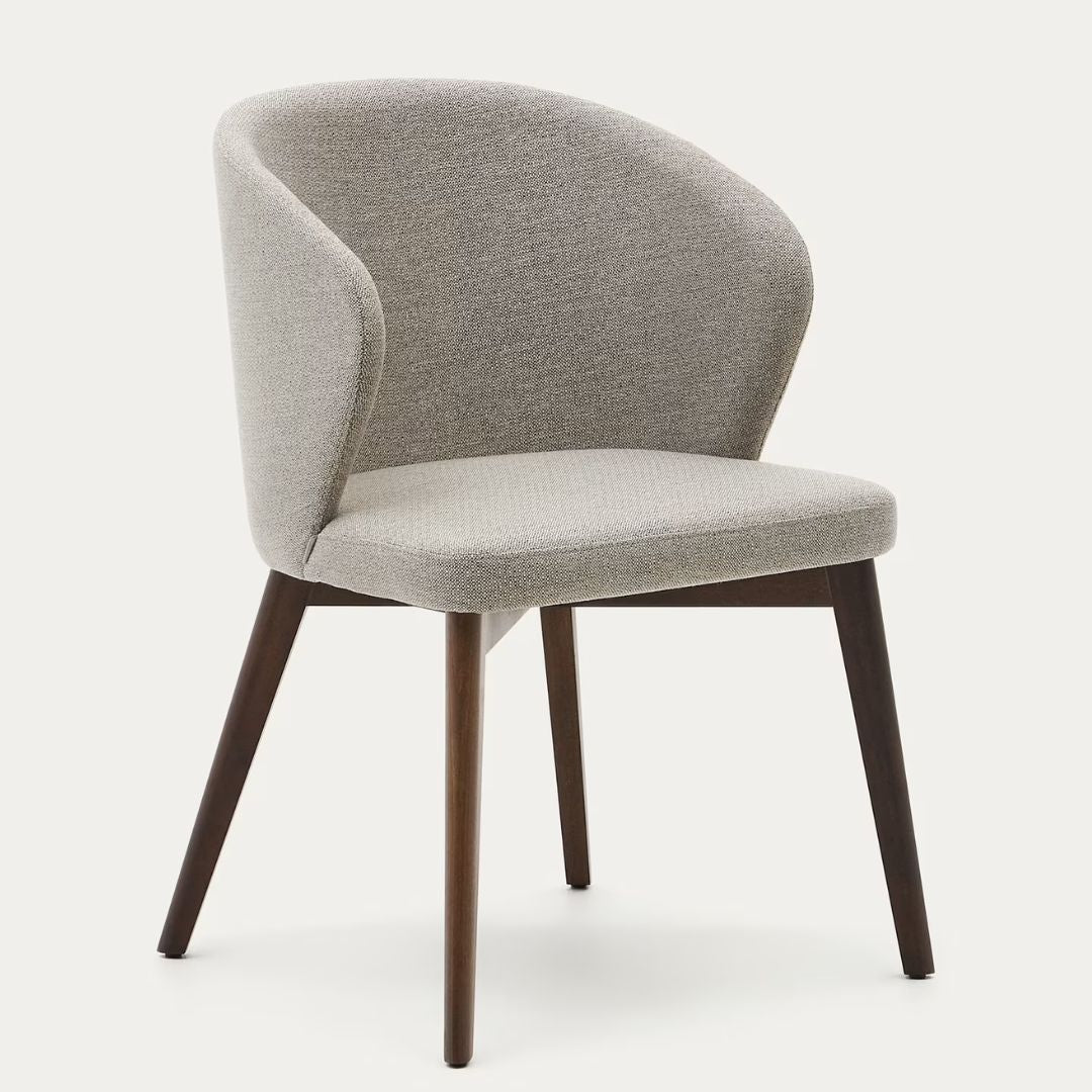 KAVE HOME- Lot de 2 chaises Darice en tissu chenille marron et bois de hêtre, finition noyer FSC 100 %
