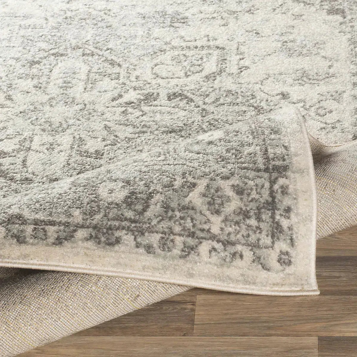 Tapis SURYA Farah vintage oriental, médaillon délavé gris et blanc cassé, vue 4