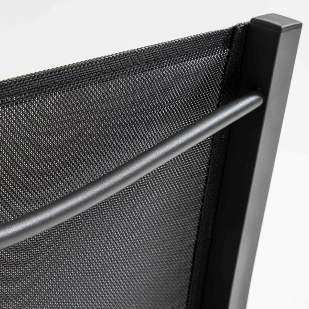 Lot de 4 ou 6 fauteuils de jardin en aluminium et textilène avec accoudoirs AJACCIO