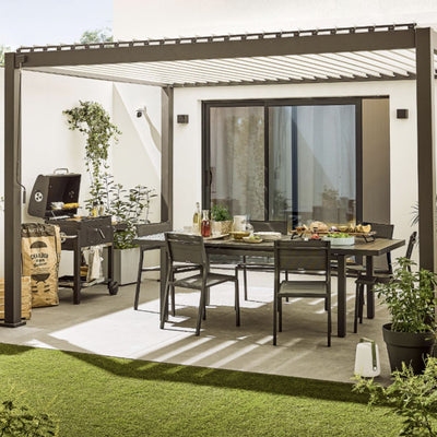 Pergola bioclimatique autoportante Prima Leroy Merlin, aluminium gris anthracite 12m² avec Store déroulant gris anthracite 3.7X2.36
