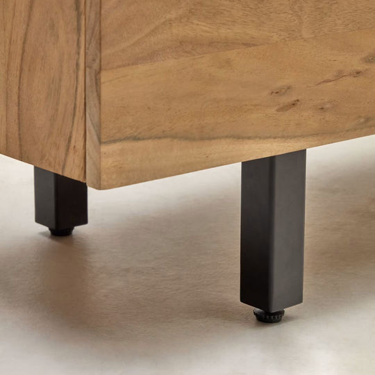 Buffet Kave Home Uxue en bois d'acacia finition naturelle 150 x 88 cm