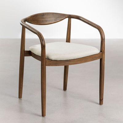 Lot de 2 chaises SKLUM en bois d'acacia et tissu bouclé Mallory