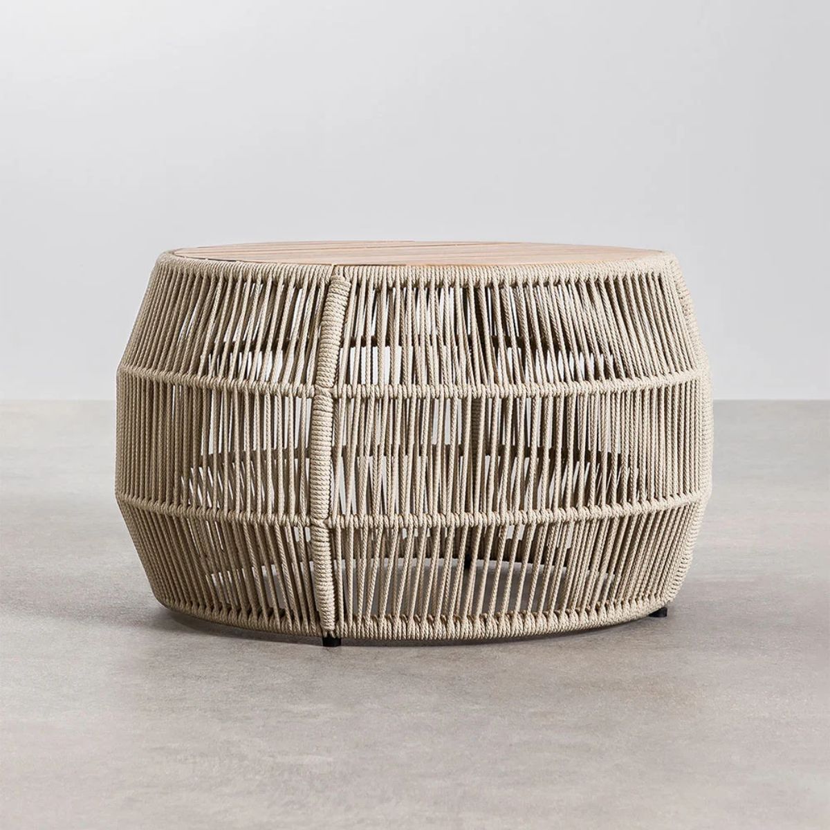 Table basse de jardin SKLUM ronde Ø80 cm en aluminium et bois d'acacia Krot