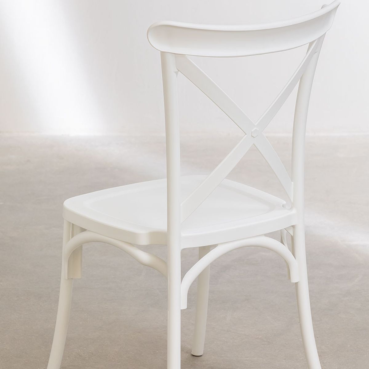 SKLUM - Lot de 4 chaises de jardin empilables en polypropylène Otax