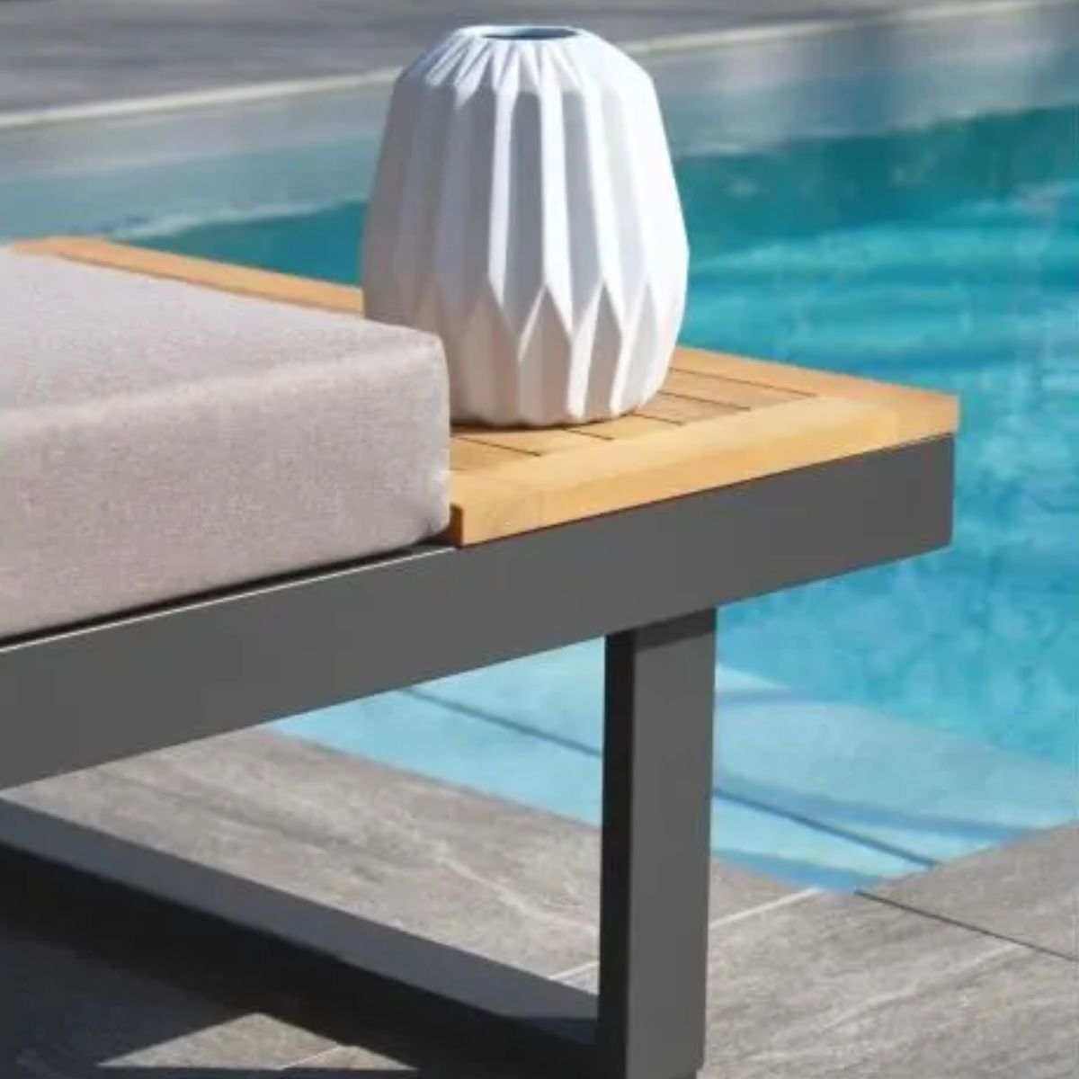 Salon de jardin modulable - Aluminium - DCB GARDEN - 4 places - TOKYO - Gris anthracite et bois d'acacia