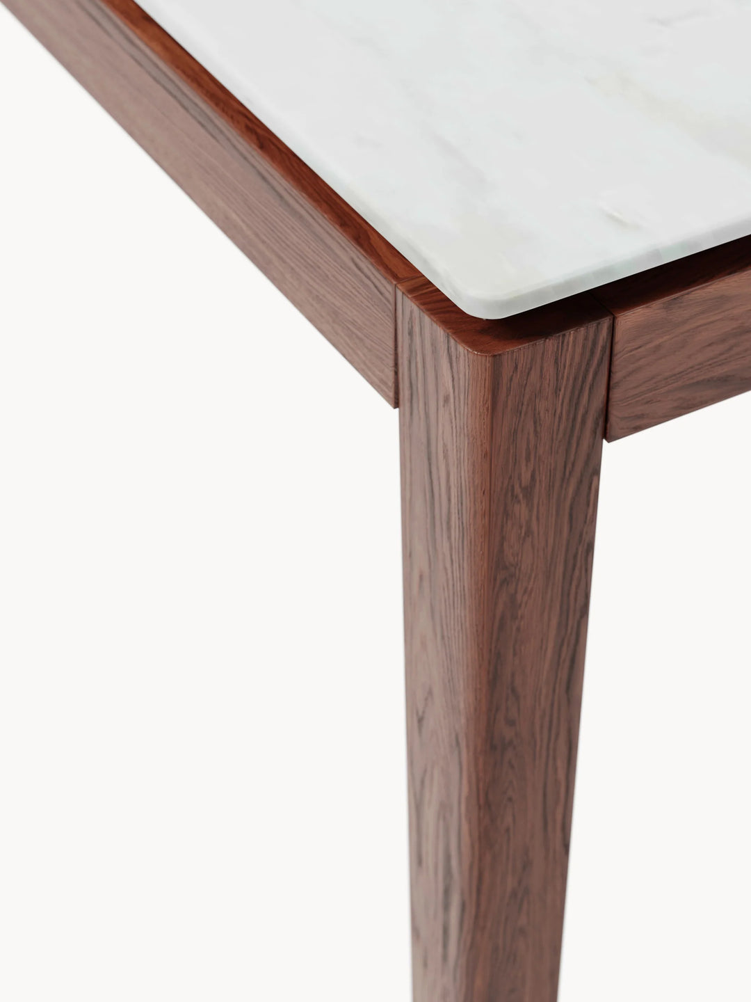 Table à manger WESTWING effet marbre 8 places en céramique blanche JACKSON