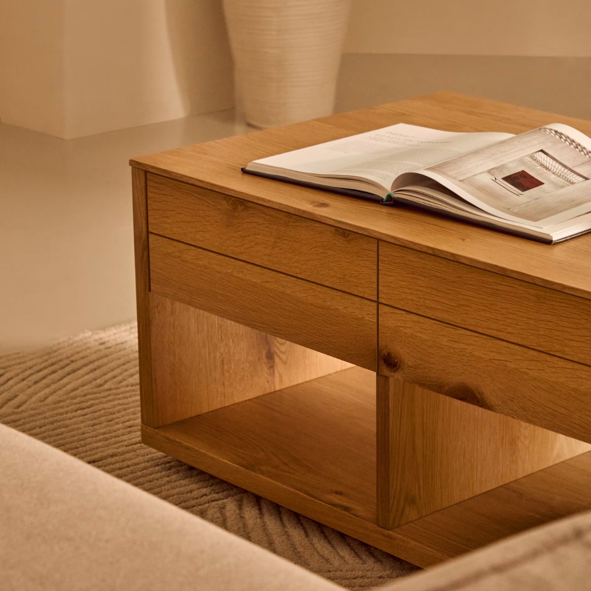 Table basse KAVE HOME Alguema 2 tiroirs en placage de chêne finition naturelle 140 x 60 cm