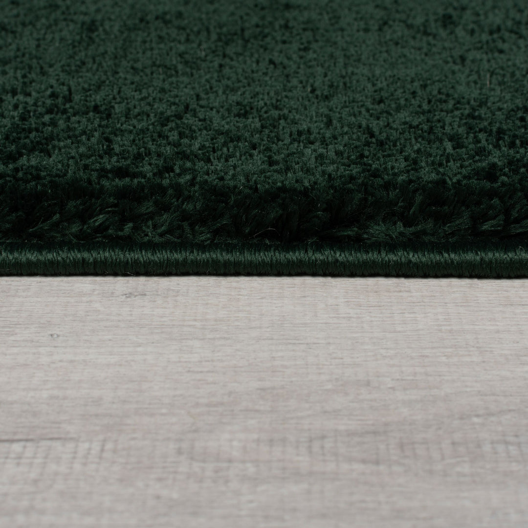 Tapis de couloir shaggy vert foncé poils courts 60x230cm