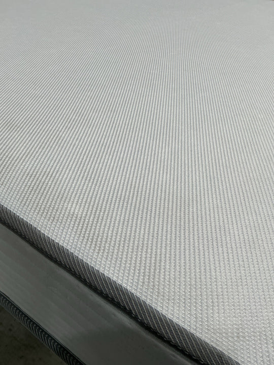 Matelas LA REDOUTE INTÉRIEURS 588 ressorts, soutien ferme, accueil moelleux