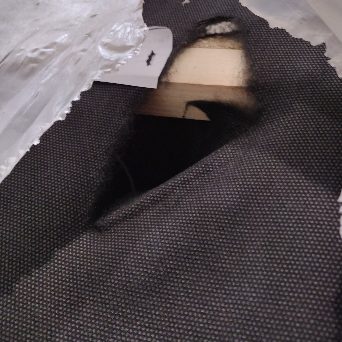 Canapé droit BEST MOBILIER LISA DESIGN Ray 3 places en tissu texturé beige