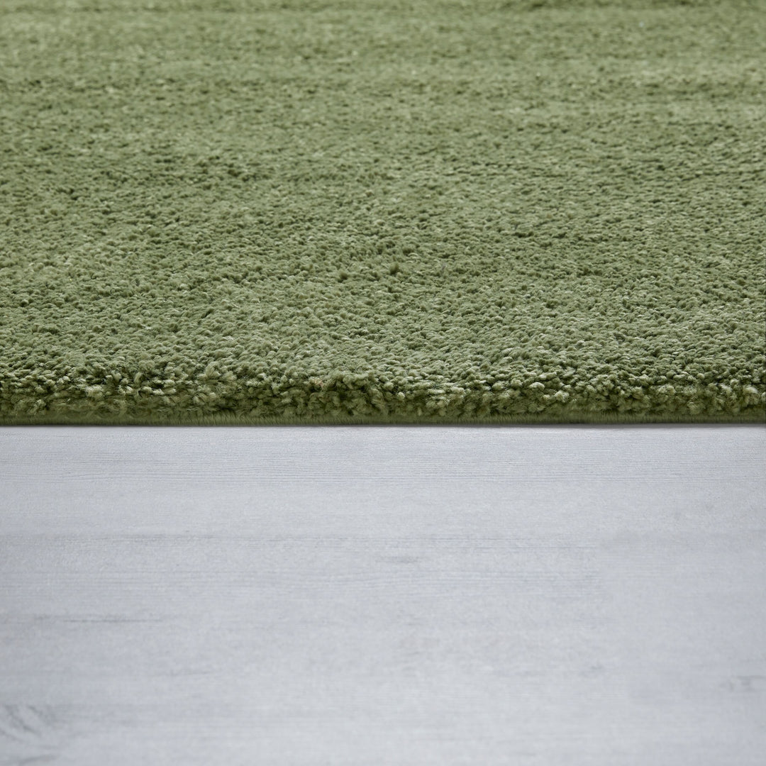 Tapis shaggy vert olive