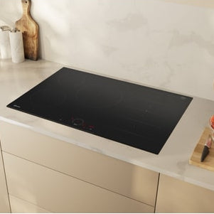 Plaque à induction NEFF T68FHV4L0 N70 Flex Induction 80 cm – 5 foyers – Noir