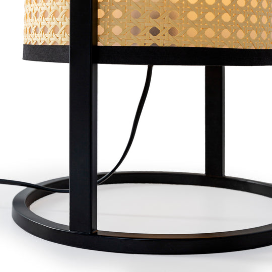 Lampe à poser en rotin synthétique