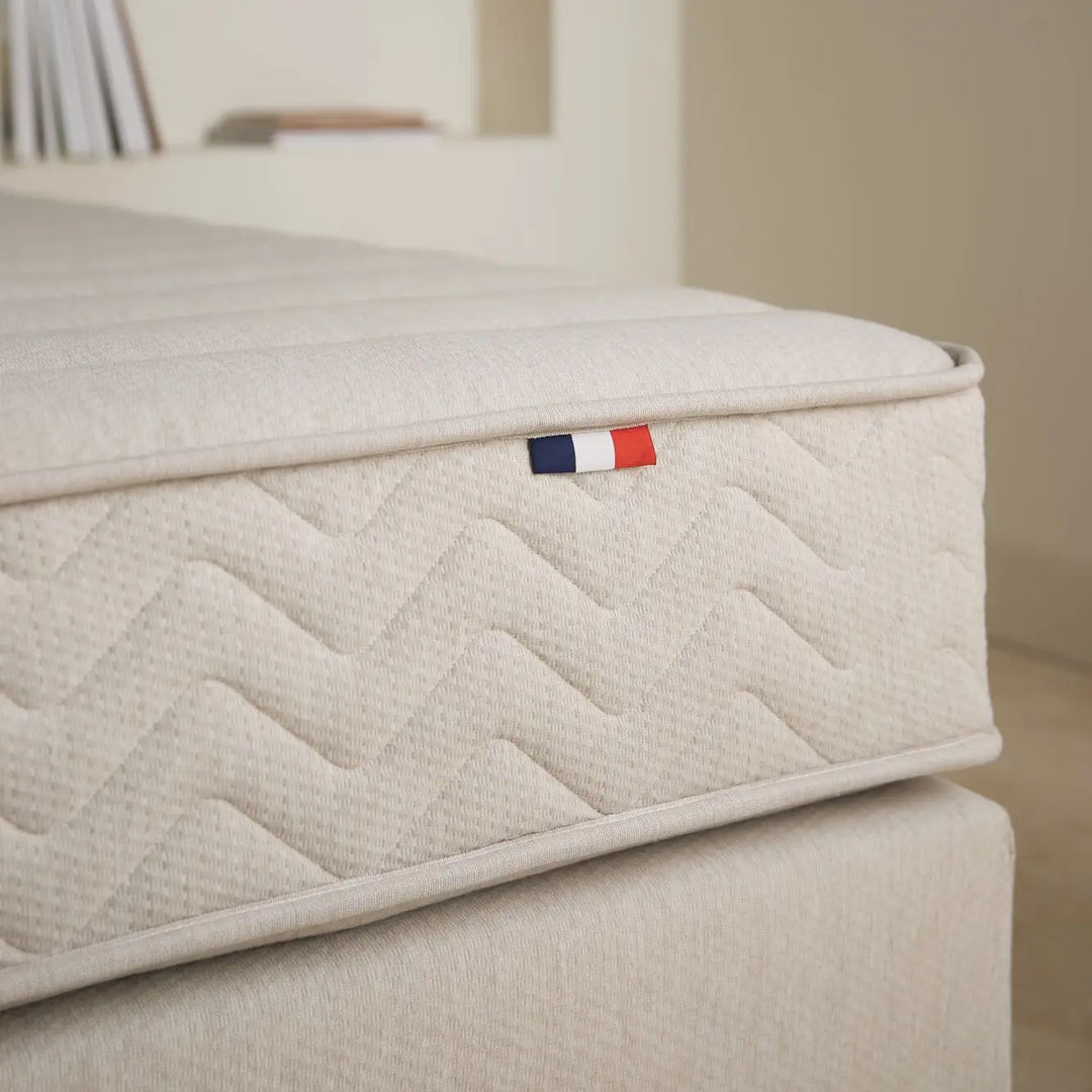 Matelas COSI PAR CAMIF Théodore en latex d'origine naturelle 23 cm 140x190cm