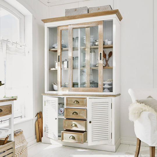 Armoire LOBERON Moosehide en bois blanc vieilli — photo produit