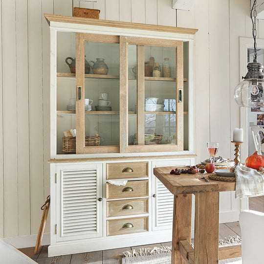 Armoire LOBERON Moosehide en bois blanc vieilli — photo produit