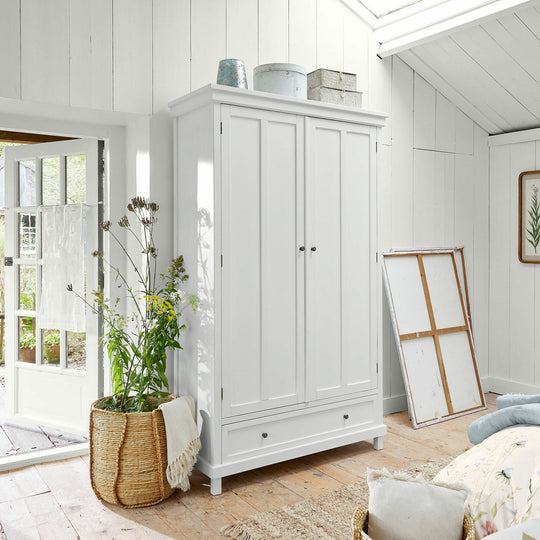 Armoire LOBERON Sirevol blanc vieilli jamais utilisé — photo produit