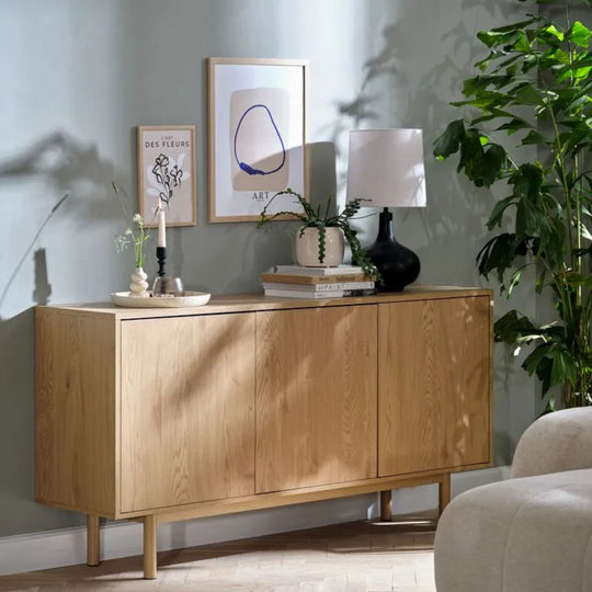 Buffet JYSK Alsted 3 portes coloris chêne naturel