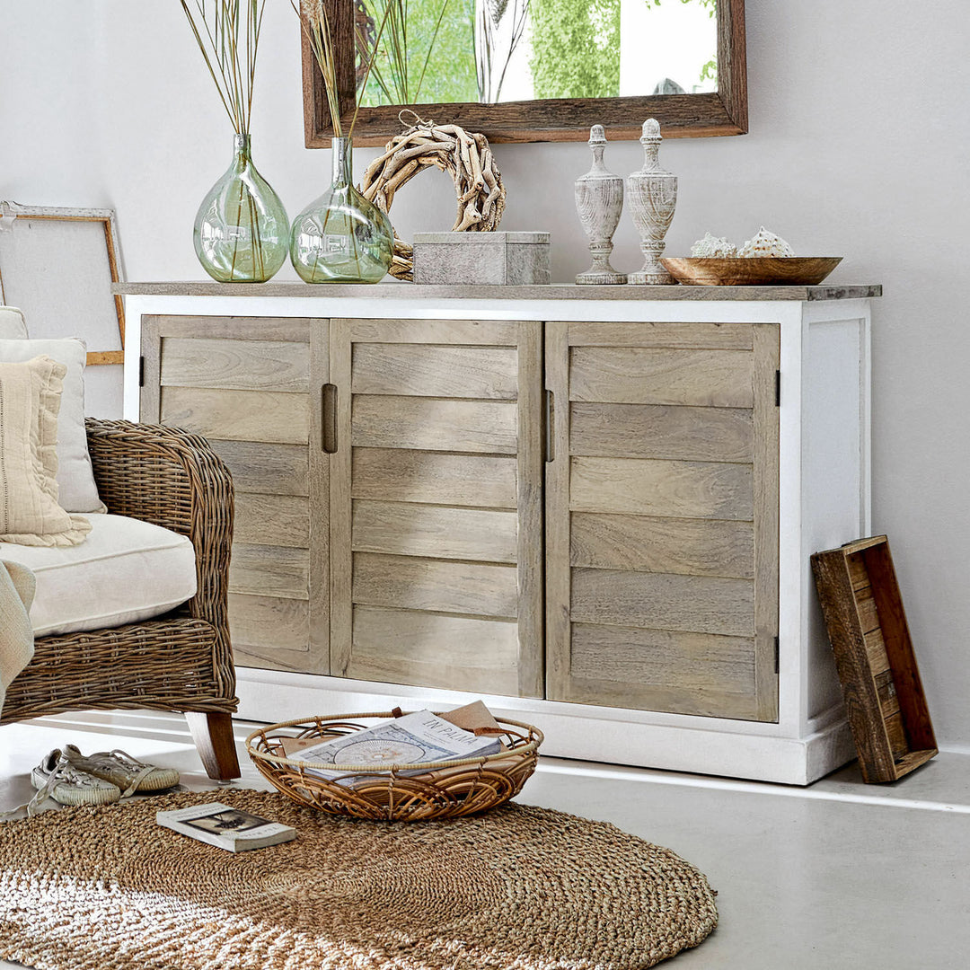 Buffet bas LOBERON Frapelle en bois de manguier — photo produit