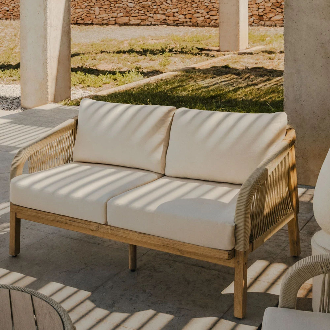 Canapé de jardin SKLUM 2 places en bois d'acacia Dubaï