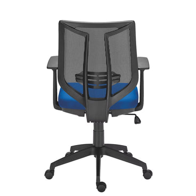 Chaise de bureau BRUNEAU Tiloa tissu bleu, maille et pieds noirs avec dossier bas, accoudoirs et mécanisme Synchrone