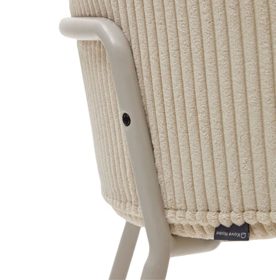 Lot de 2 Chaises KAVE HOME Yunia en velours grosses côtes beige avec pieds en acier finition peinture beige FSC 100%