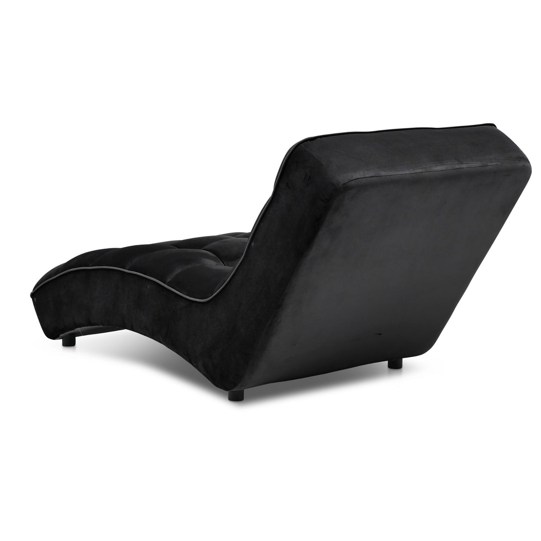 Chaise longue d'intérieur LES TENDANCES Rikal en velours capitonné Noir