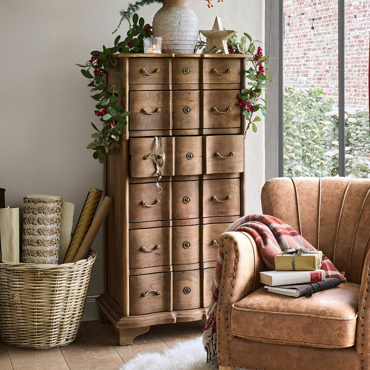 Chiffonier Loberon AIGUILLON bois de manguier — photo produit