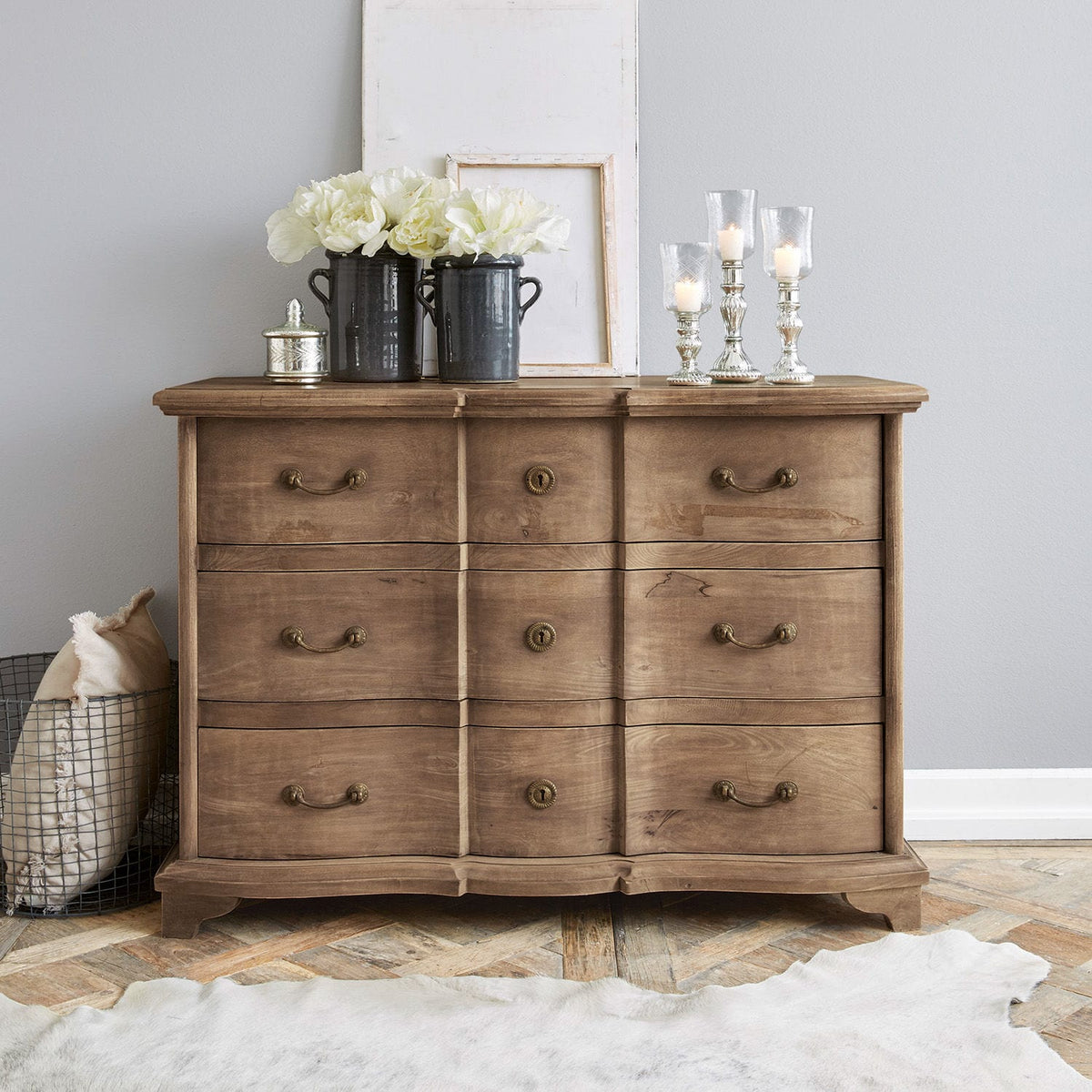 Commode LOBERON Aiguillon marron vieilli — photo produit
