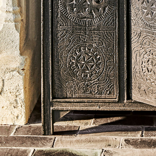 Commode LOBERON Dakota en bois noir — photo produit
