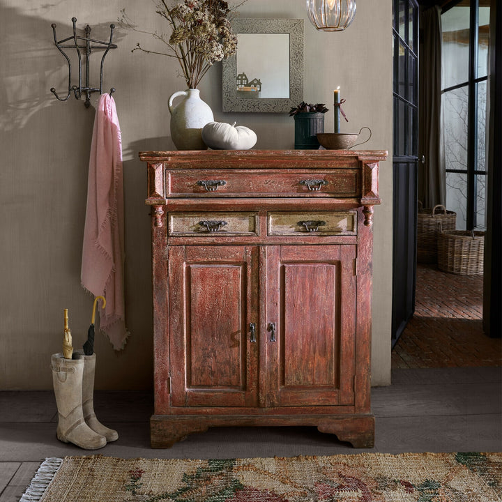 Commode LOBERON Jolivarne en pin rouge vieilli