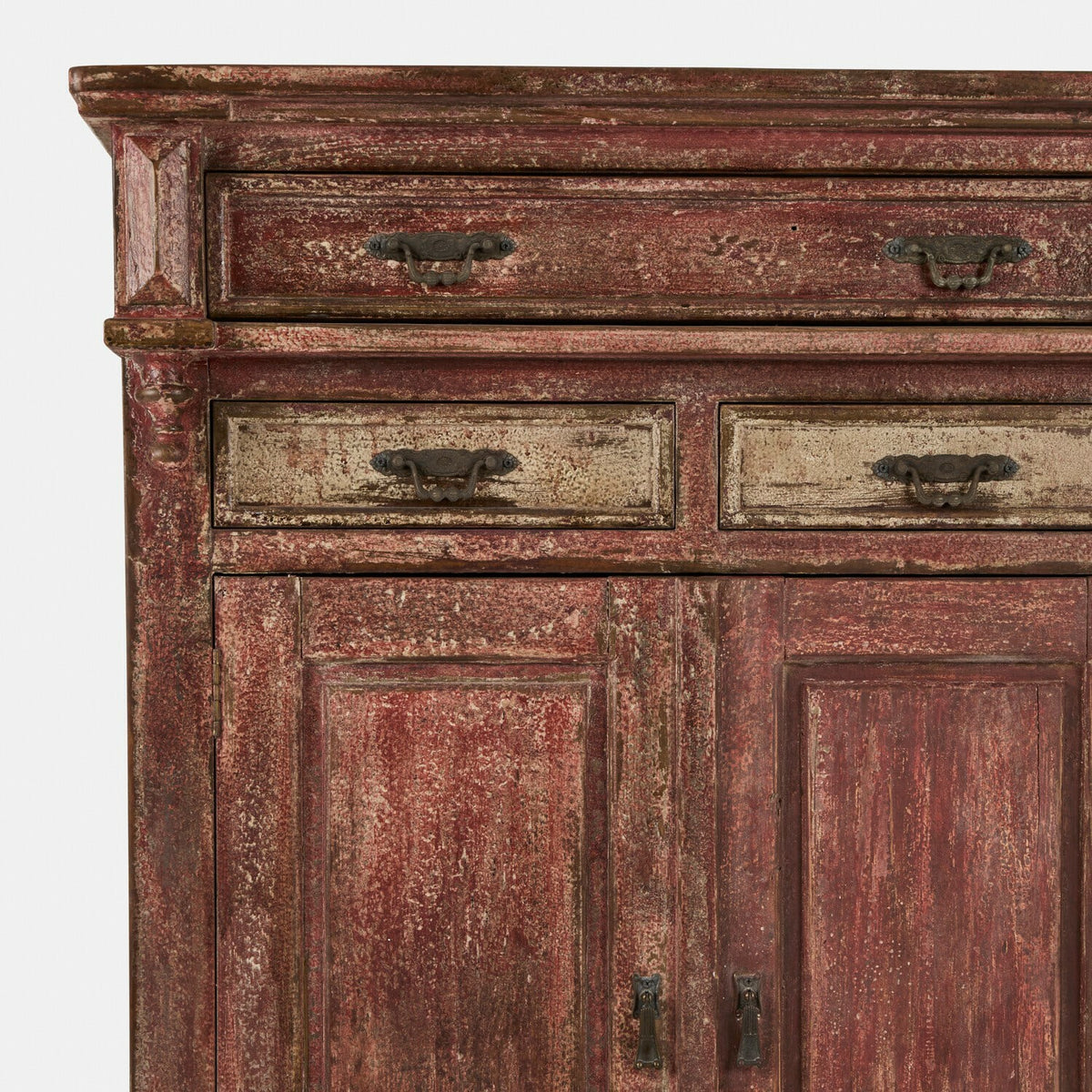 Commode LOBERON Jolivarne en pin rouge vieilli — photo produit