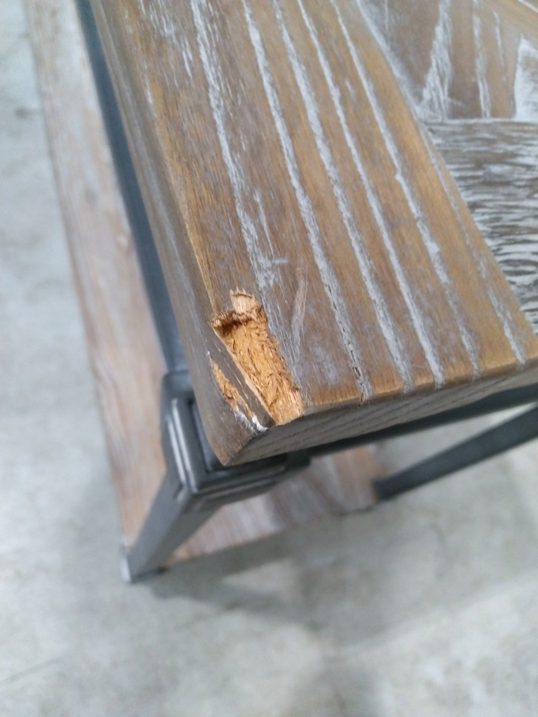 Console LOBERON Caspian en bois massif et métal — photo produit