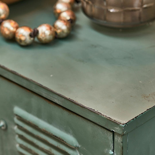 Armoire style industriel URILLAC vert vieilli