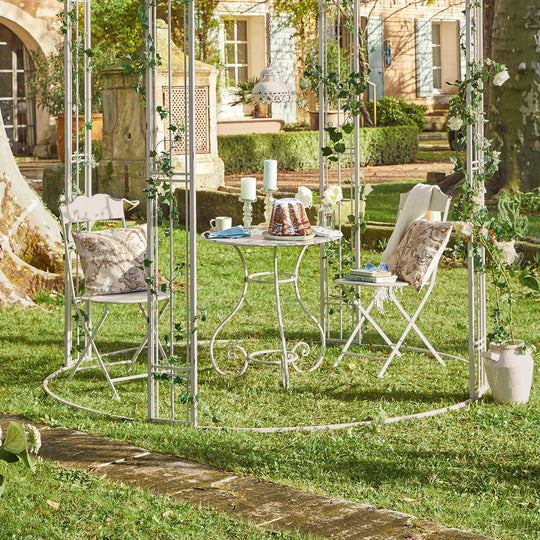 Ensemble table et chaises de bistrot Iteuil LOBERON