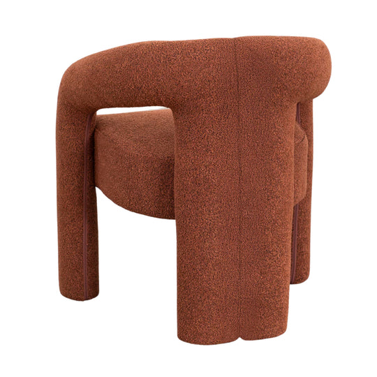 Fauteuil rembourré SKLUM Greca en tissu bouclé terracotta