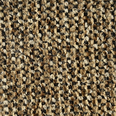 Fauteuil XL DRAWER Villabon en tissu Caramel chiné pieds épingles noirs