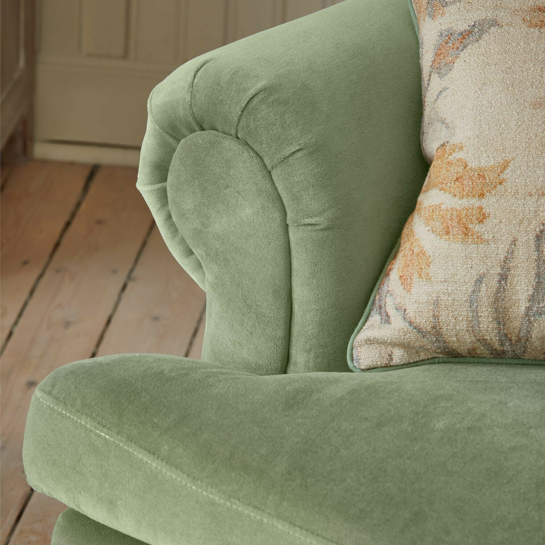 Fauteuil avec repose-pieds LOBERON vert clair Éclat Émeraude — photo produit